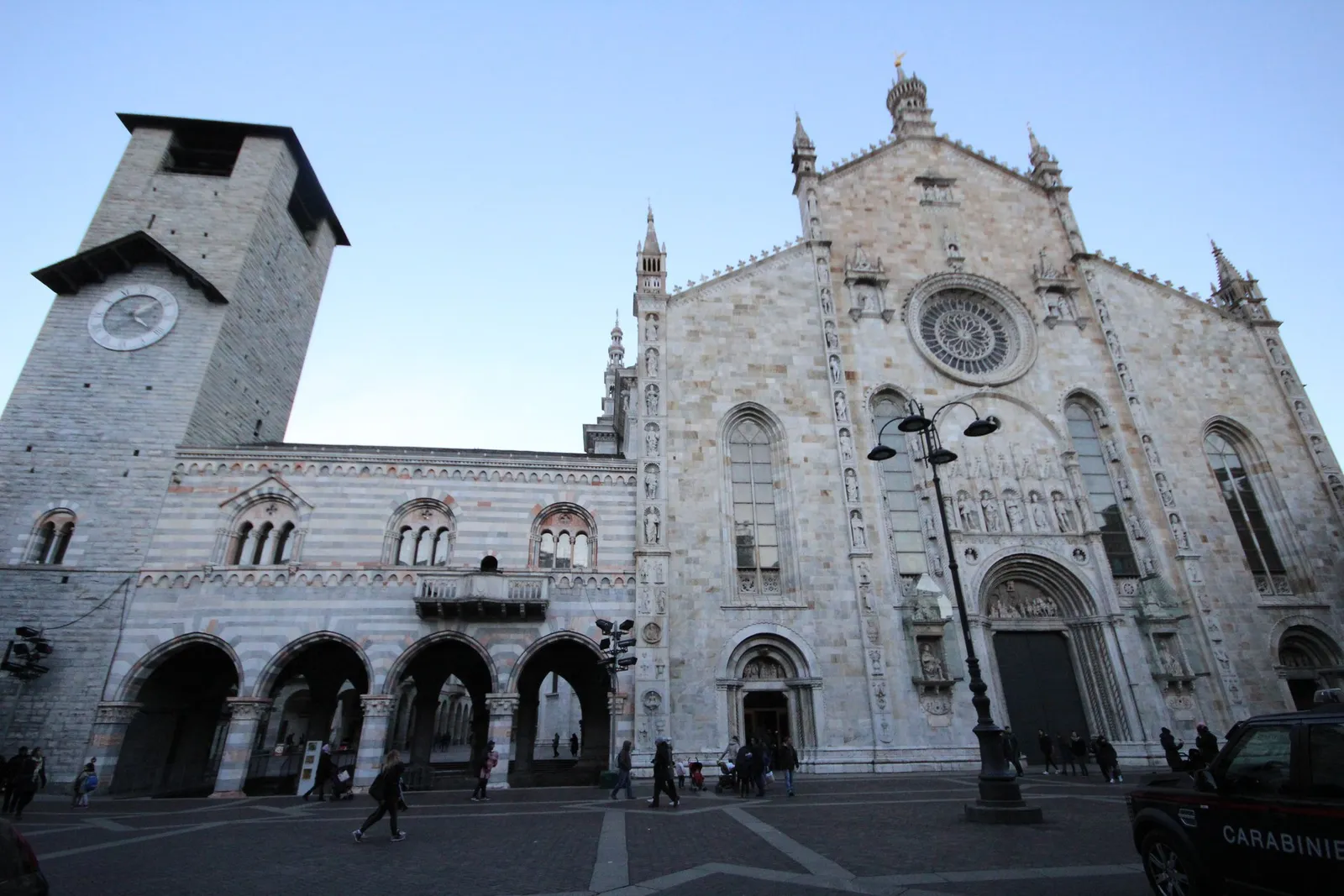 The facade of Como cathedral on Piazza del Duomo