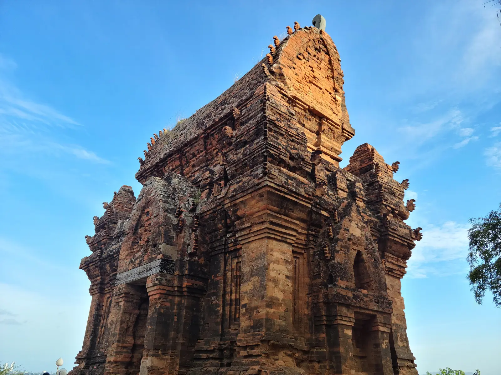 Po Klong Garai, the 13th-century brick Cham tower, under a blue sky