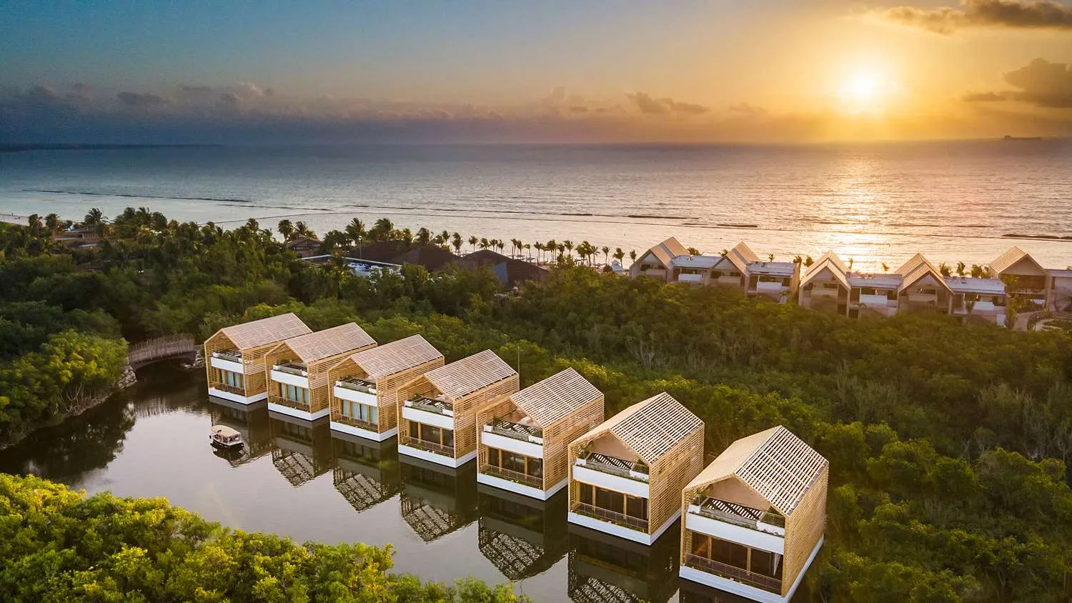 Lagoon & Sunset Rooftop Pool Villa at Banyan Tree Mayakoba