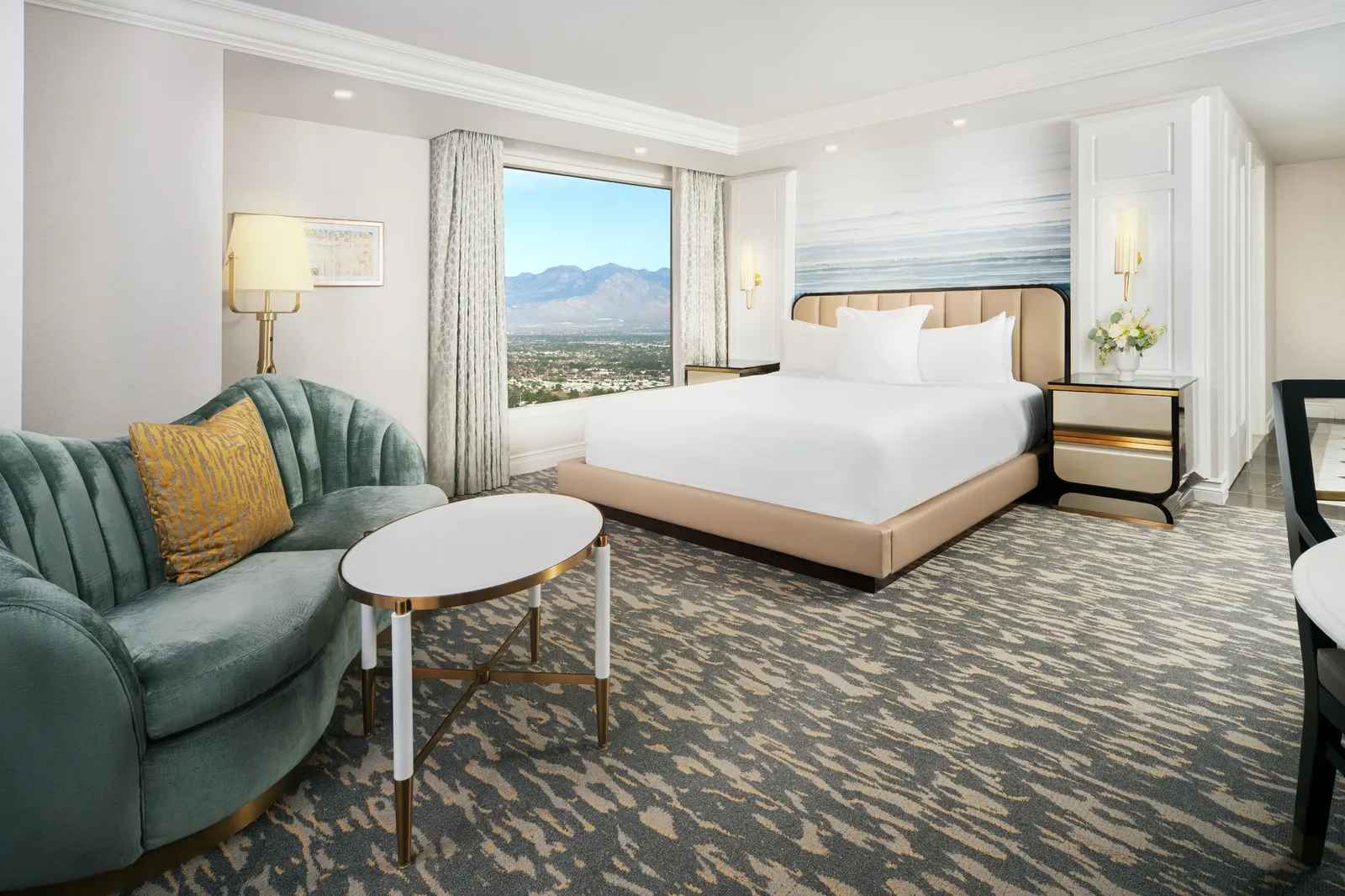 Resort Tower King