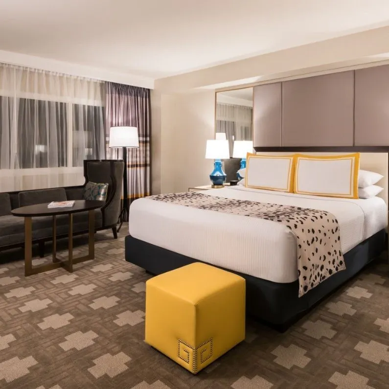 Julius Executive Suite | 1 King
