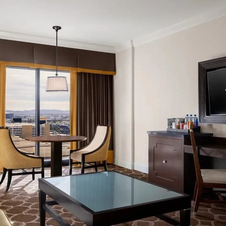 Octavius King Suite | 1 King