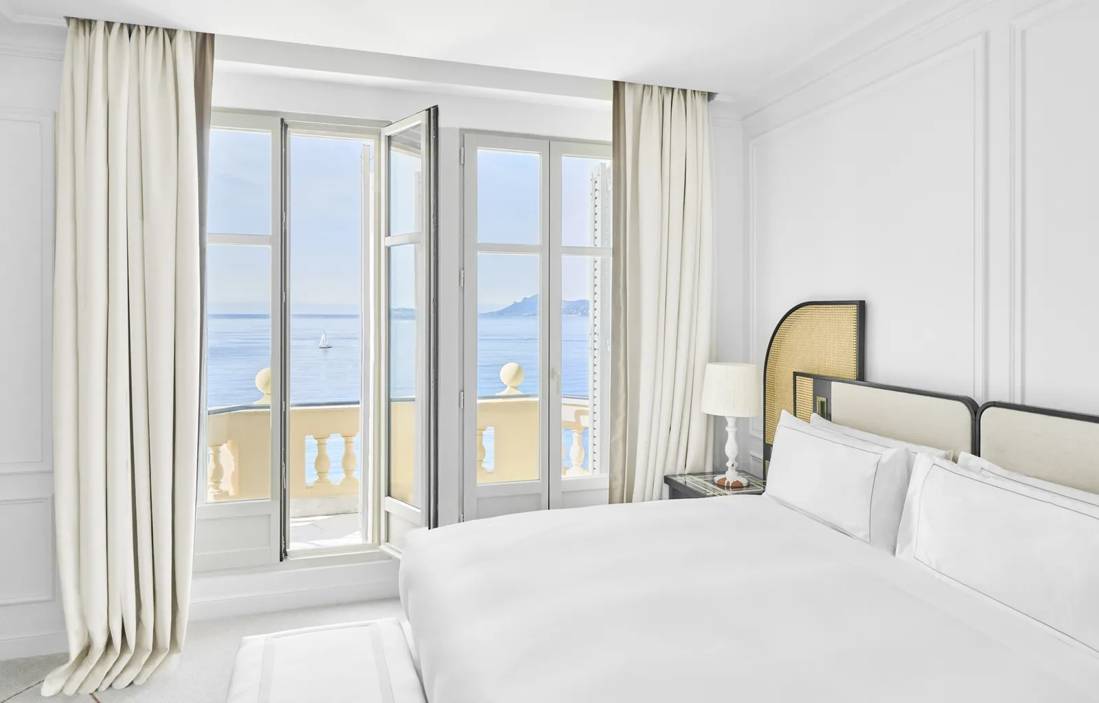 Classic room - Sea view with balcony