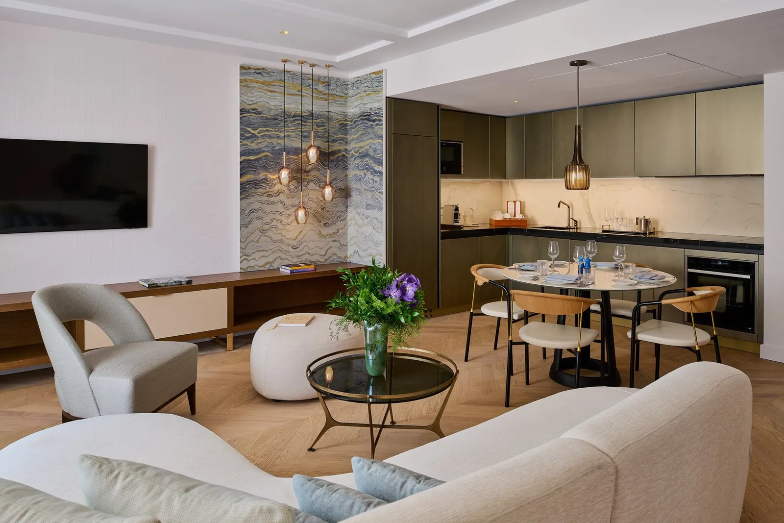 One-bedroom Residence City View
