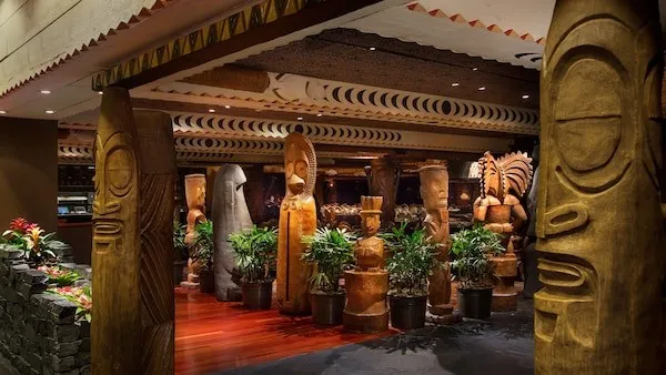 Dining at Ohana
