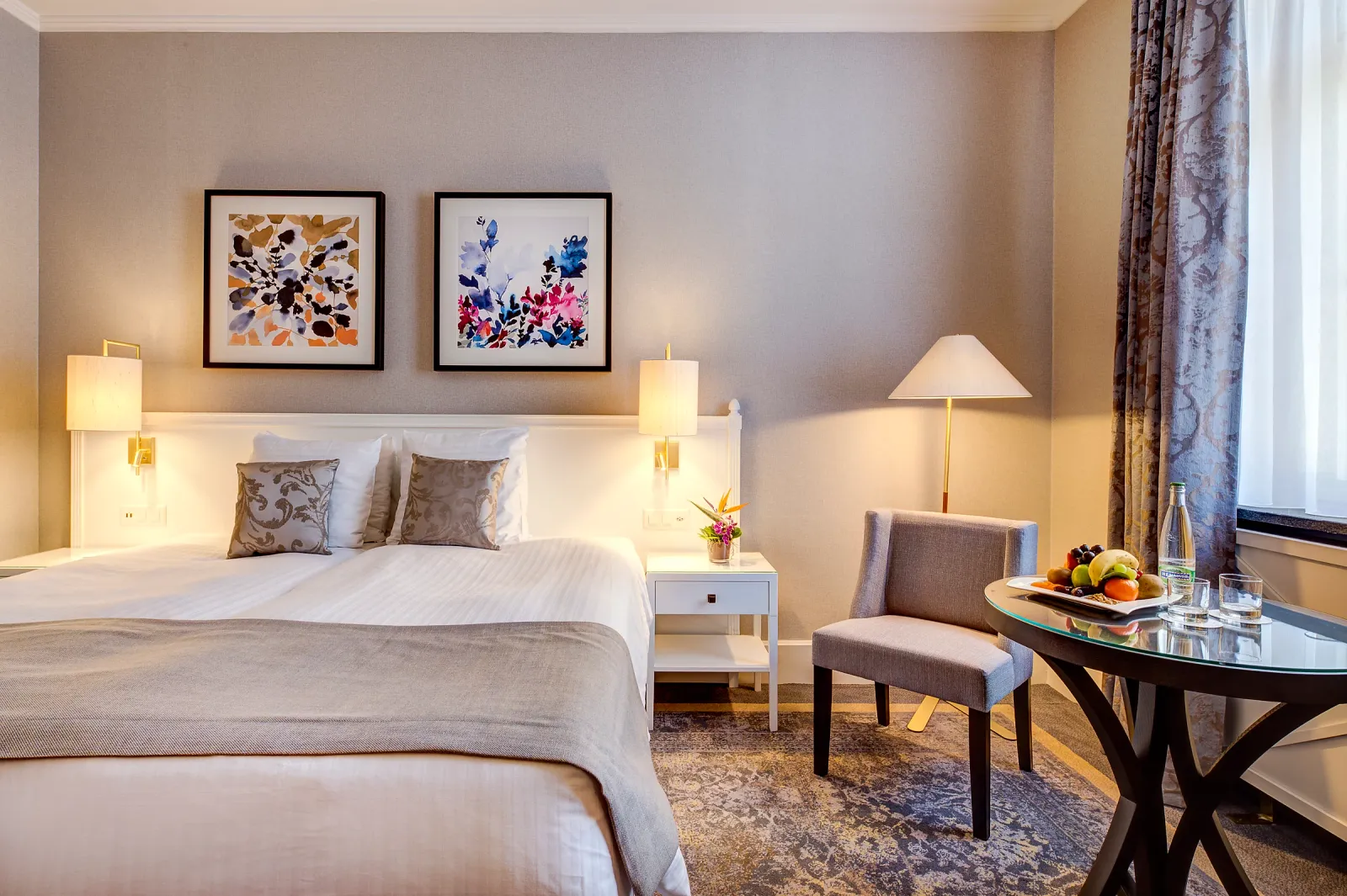 Fairmont City View Queen · Fairmont Le Montreux Palace