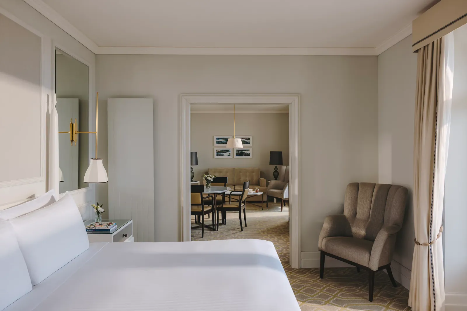 Junior Suite Lake View King · Fairmont Le Montreux Palace