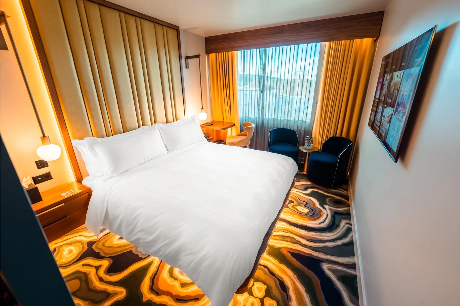 Il letto king della Superior East Wing
