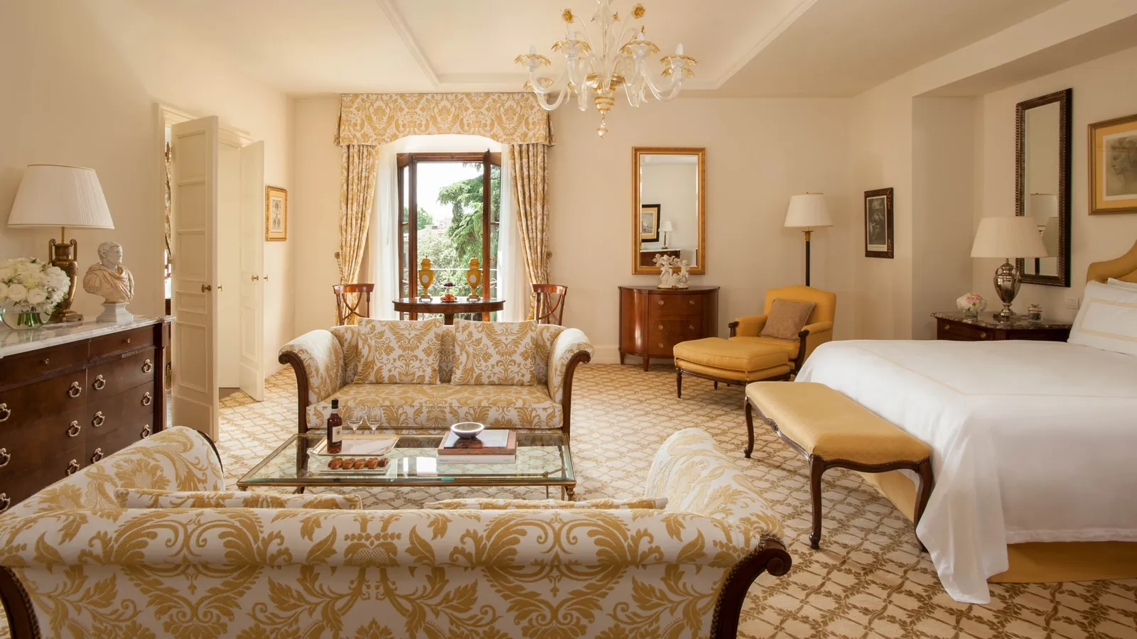 Deluxe Executive Suite at Four Seasons Firenze