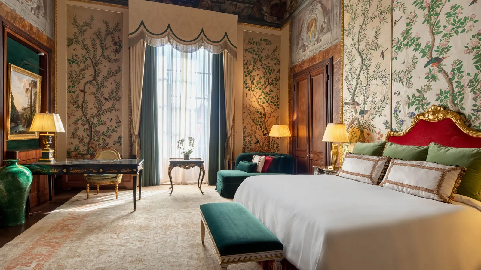 Gallery Suite at Four Seasons Firenze