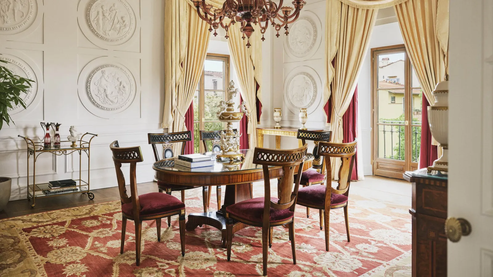 Presidential Suite de’ Medici at Four Seasons Firenze