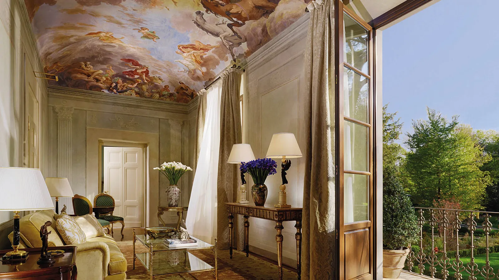 Presidential Three-Bedroom Suite at Four Seasons Firenze