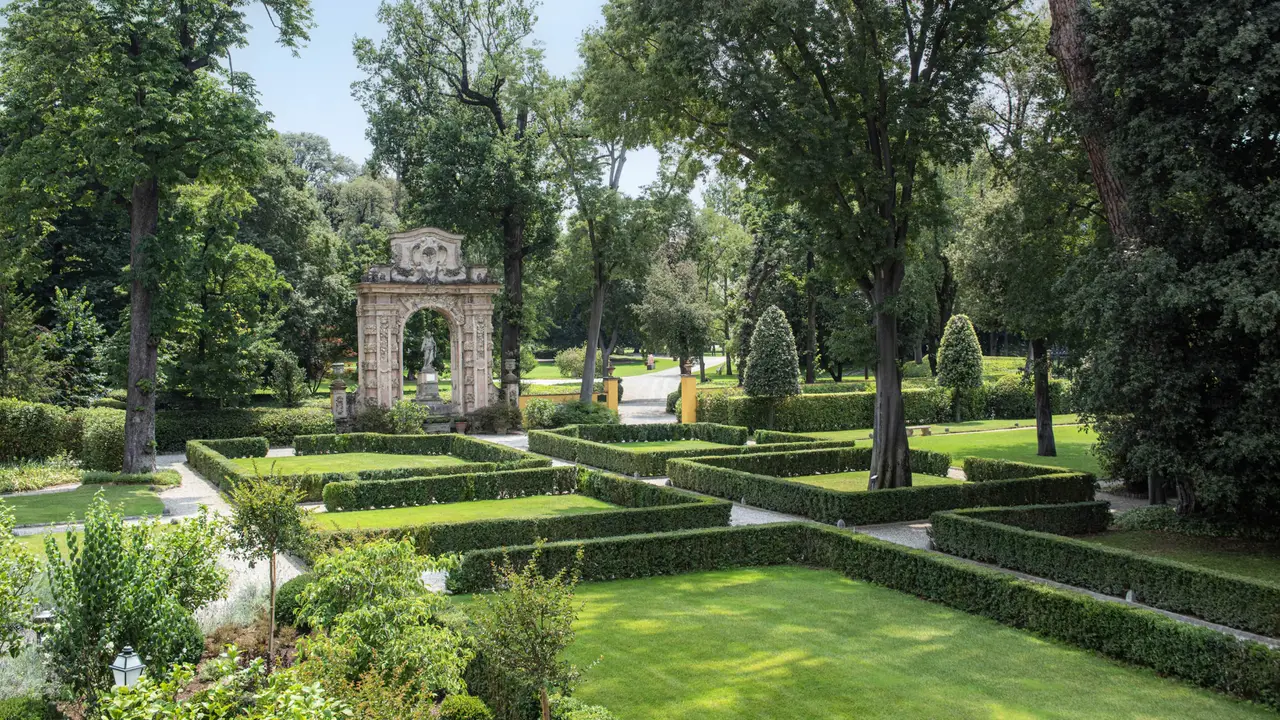 The small temple and paths in Gherardesca Garden