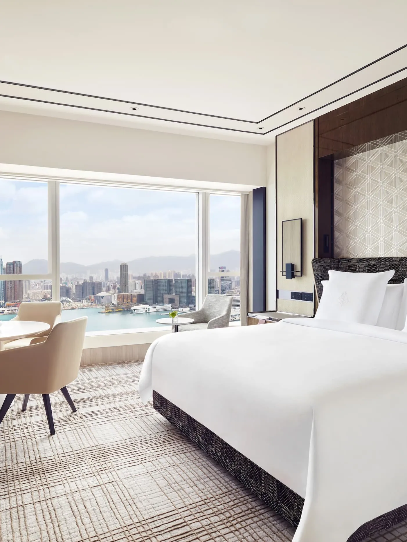 Deluxe Harbour-View Room