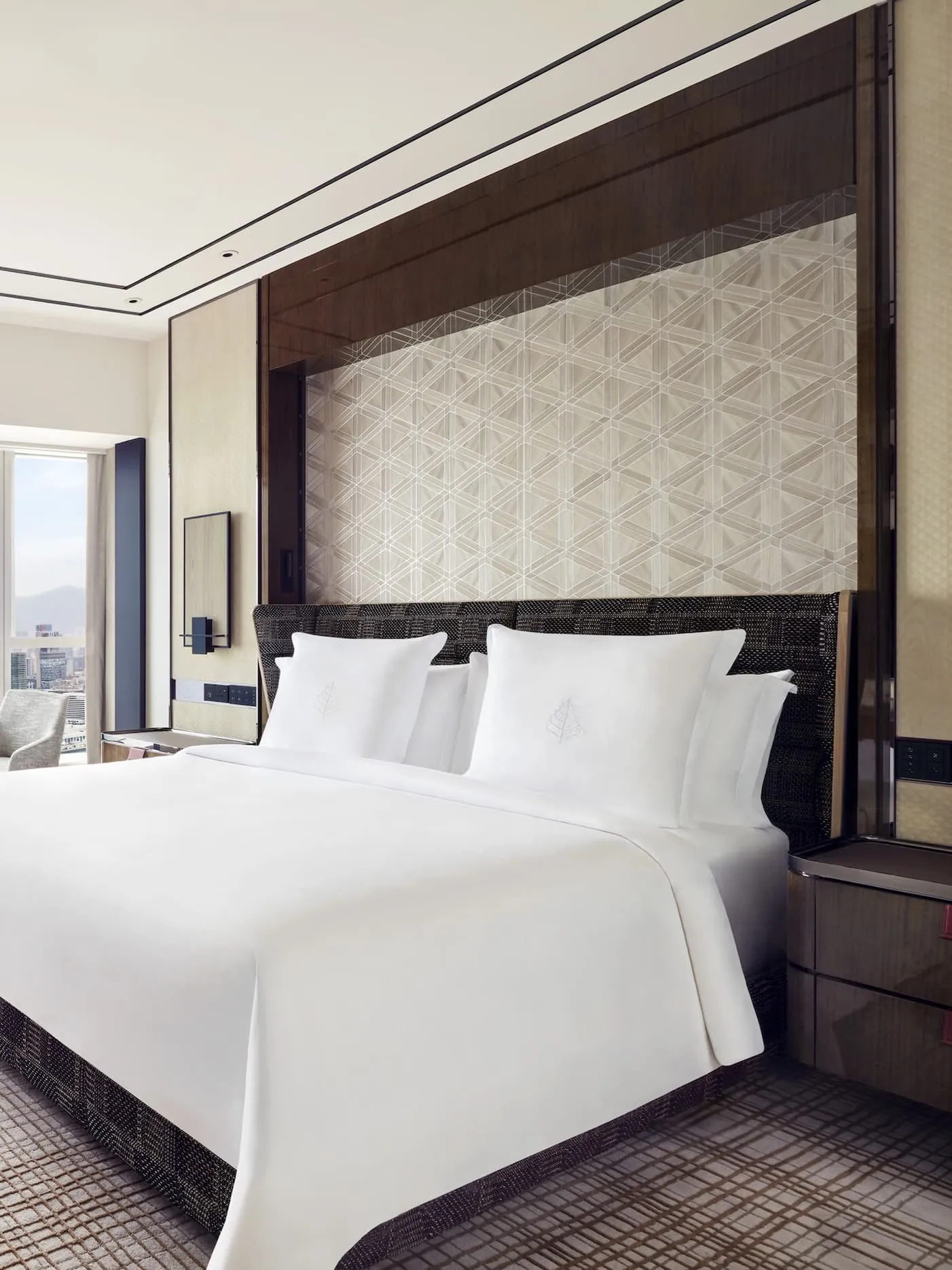 Superior Harbour-View Room