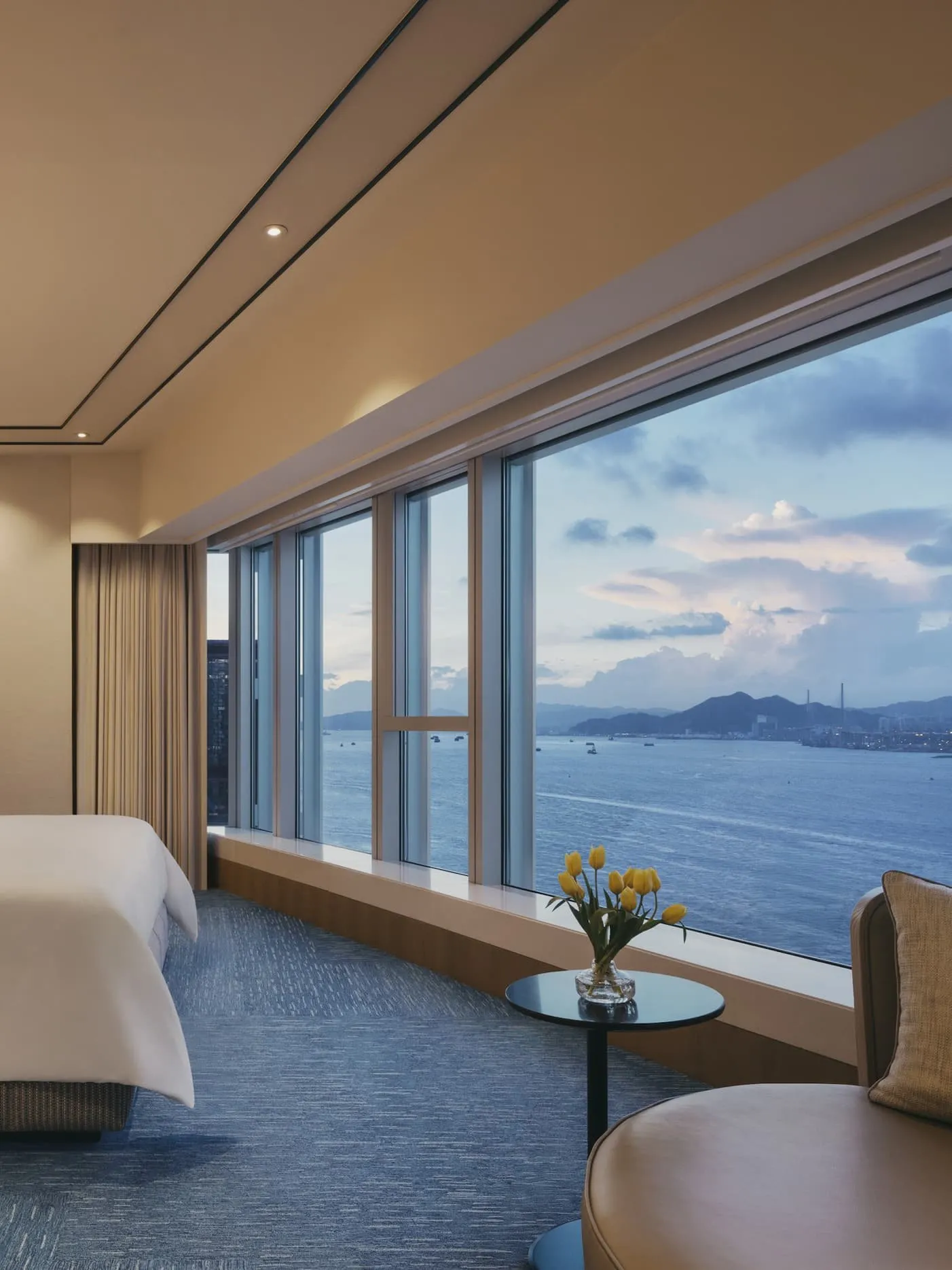Superior Harbour-View Suite