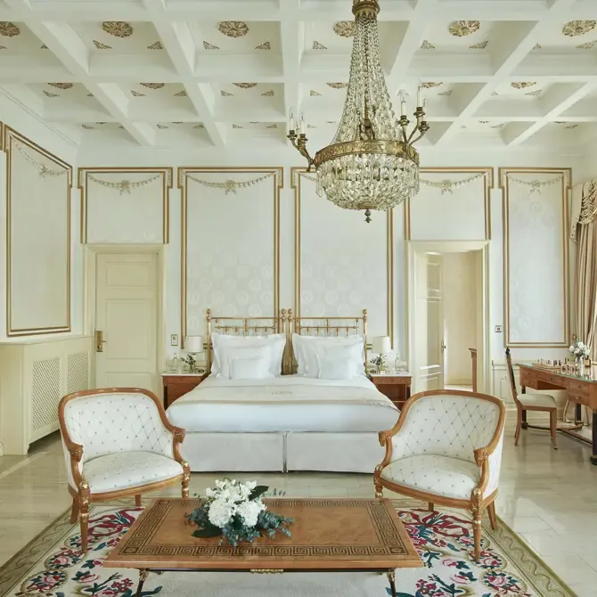 Ritz Suite