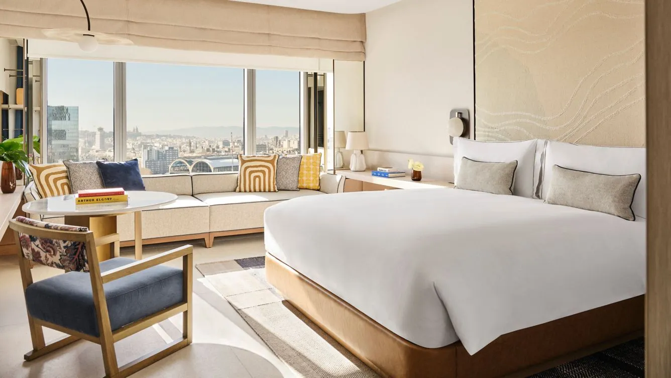 Scenic — king · Hotel Arts Barcelona