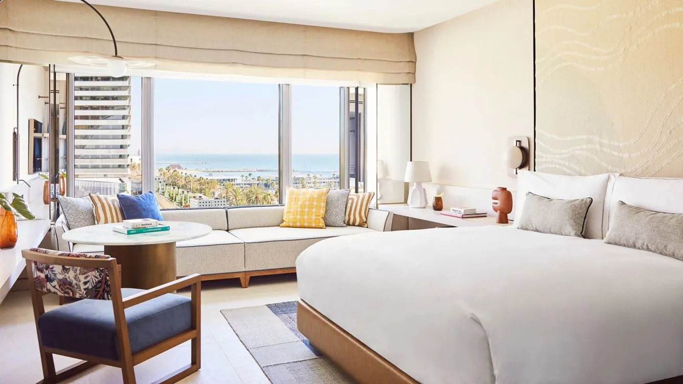 Landscape — king · Hotel Arts Barcelona