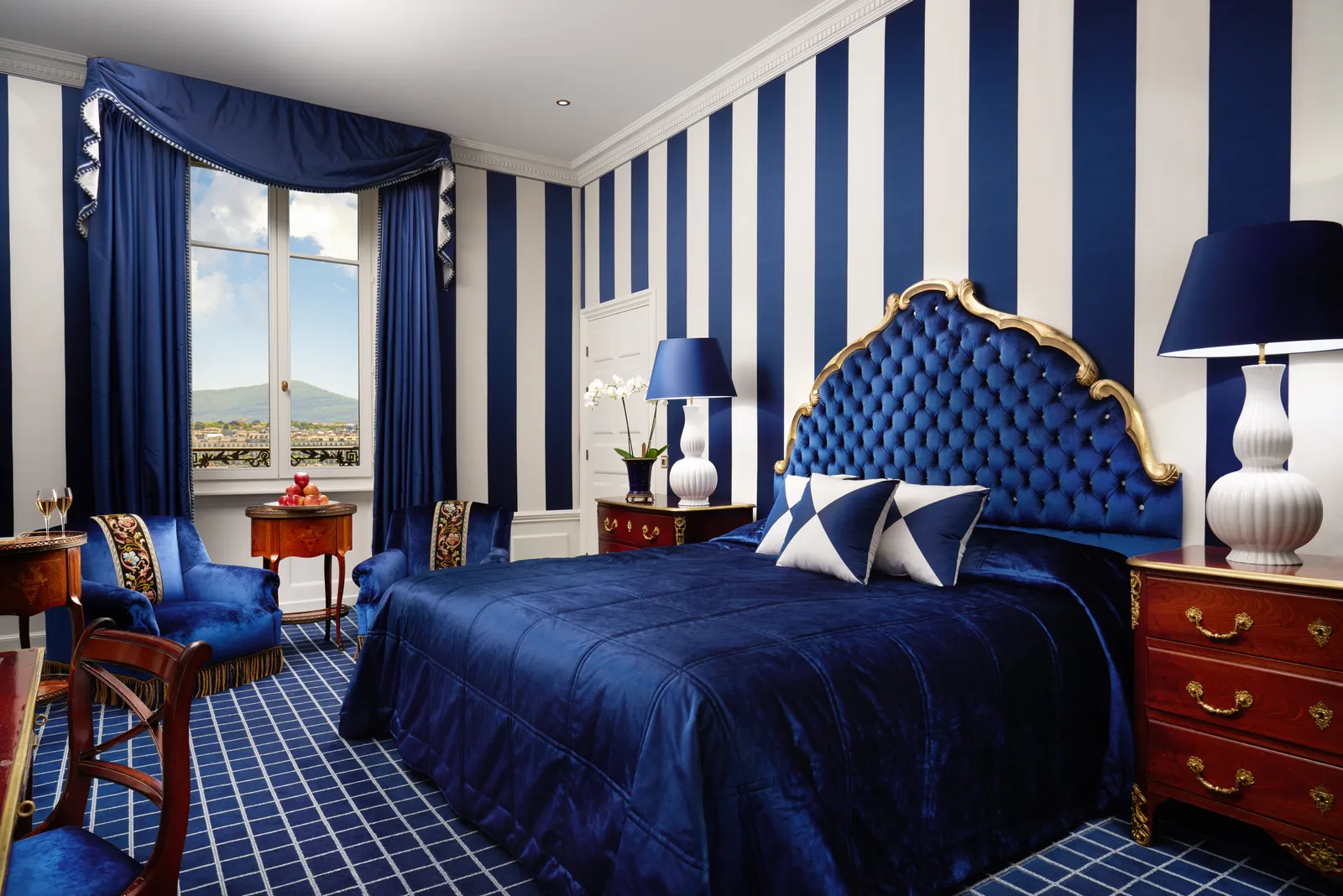 An Exclusive Lake View in blue, with the lake through the window