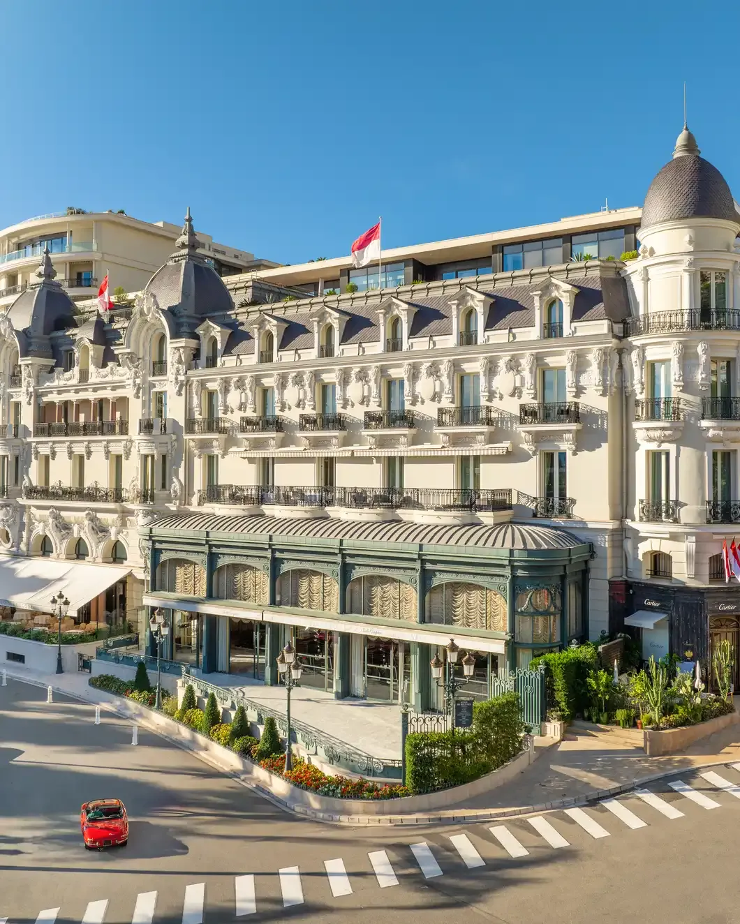 Hôtel de Paris façade on Place du Casino