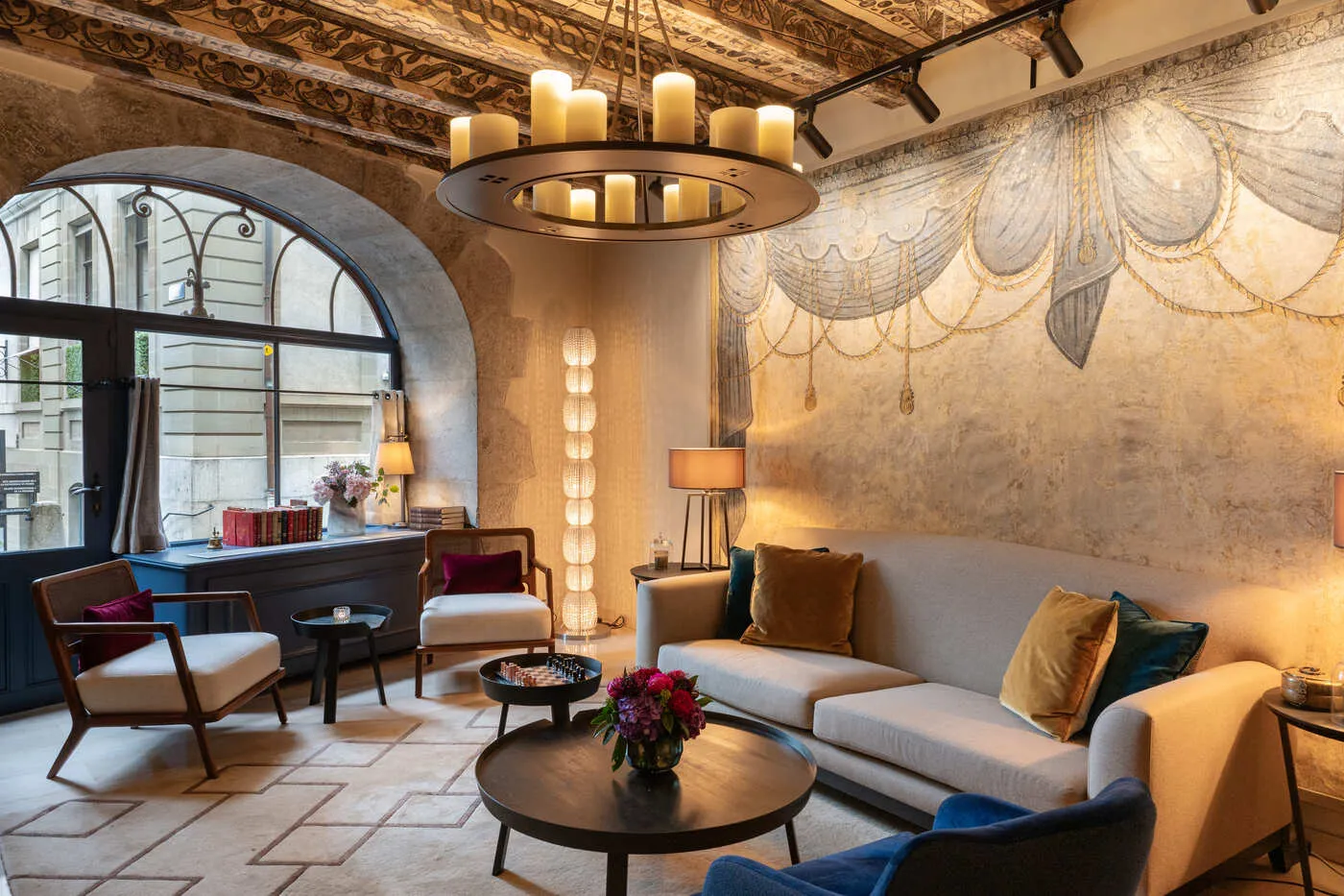 The lounge under the candle chandelier