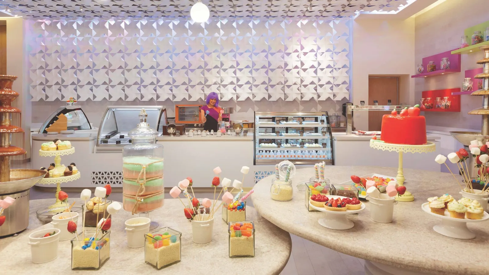 The colourful interior of Pasteles dessert parlour