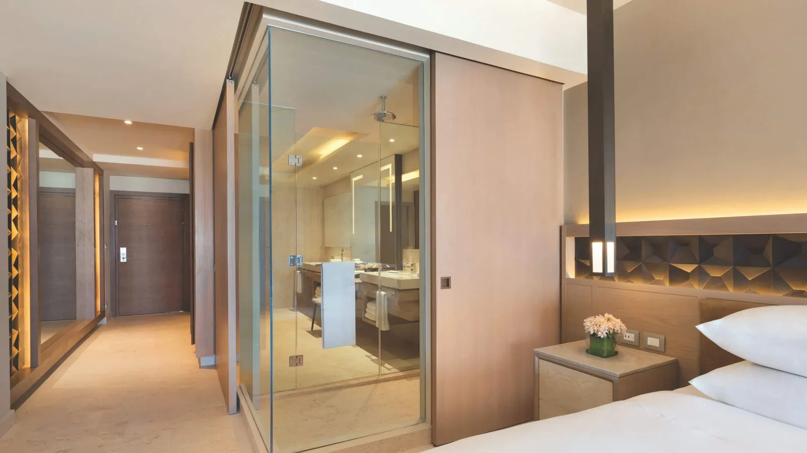 Turquoize Oceanfront Master Double bathroom