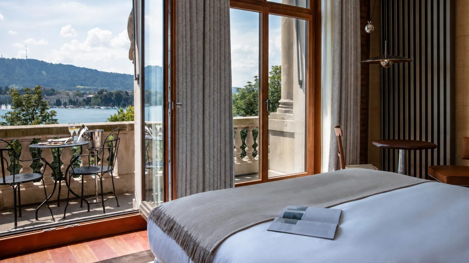 Prestige Balcony Room