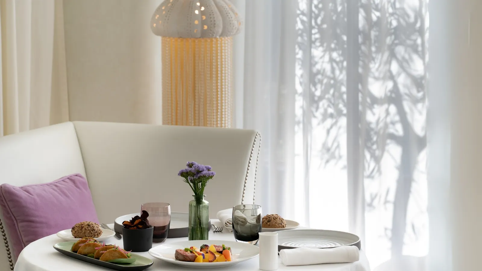 A table at Café Lauren