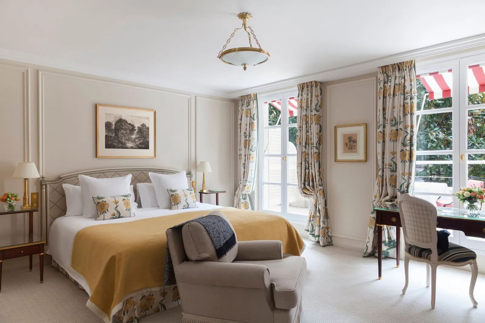The interior of Deluxe Room with balcony · Le Bristol Paris