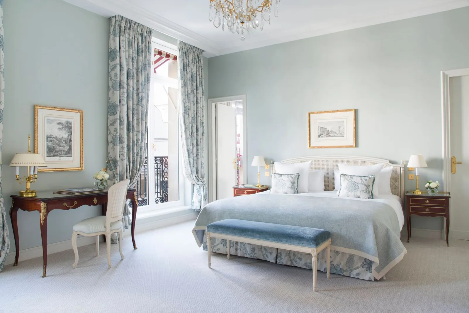 The interior of Junior Suite · Le Bristol Paris