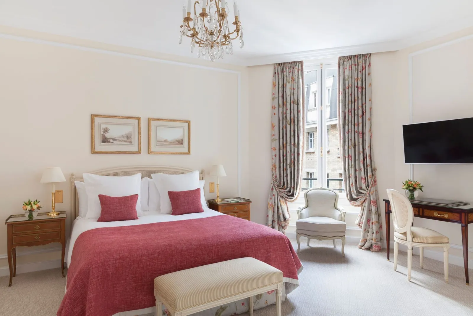 The interior of Superior Room · Le Bristol Paris