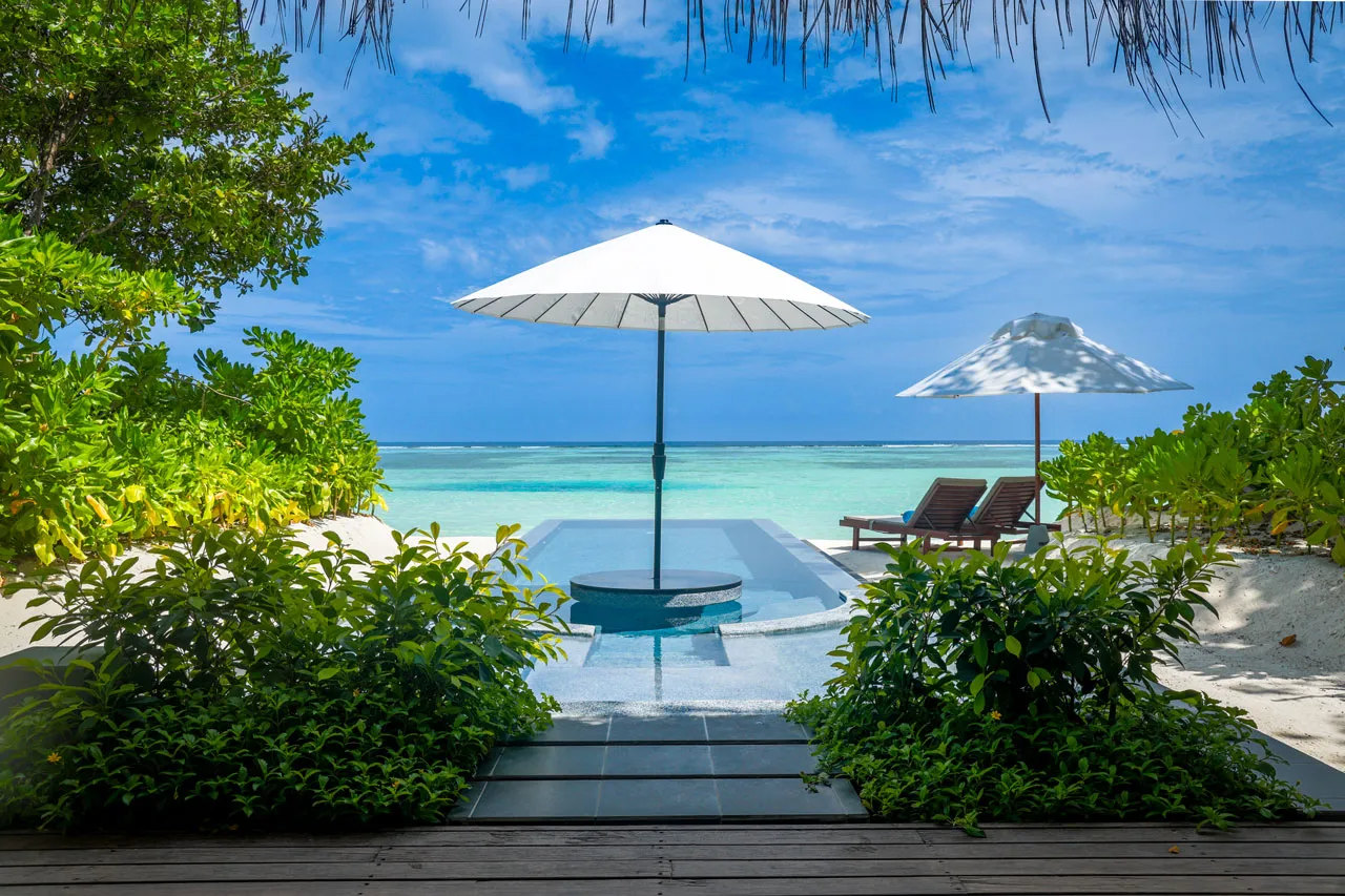 A Beachfront Infinity Pool Villa’s infinity pool, facing the sea