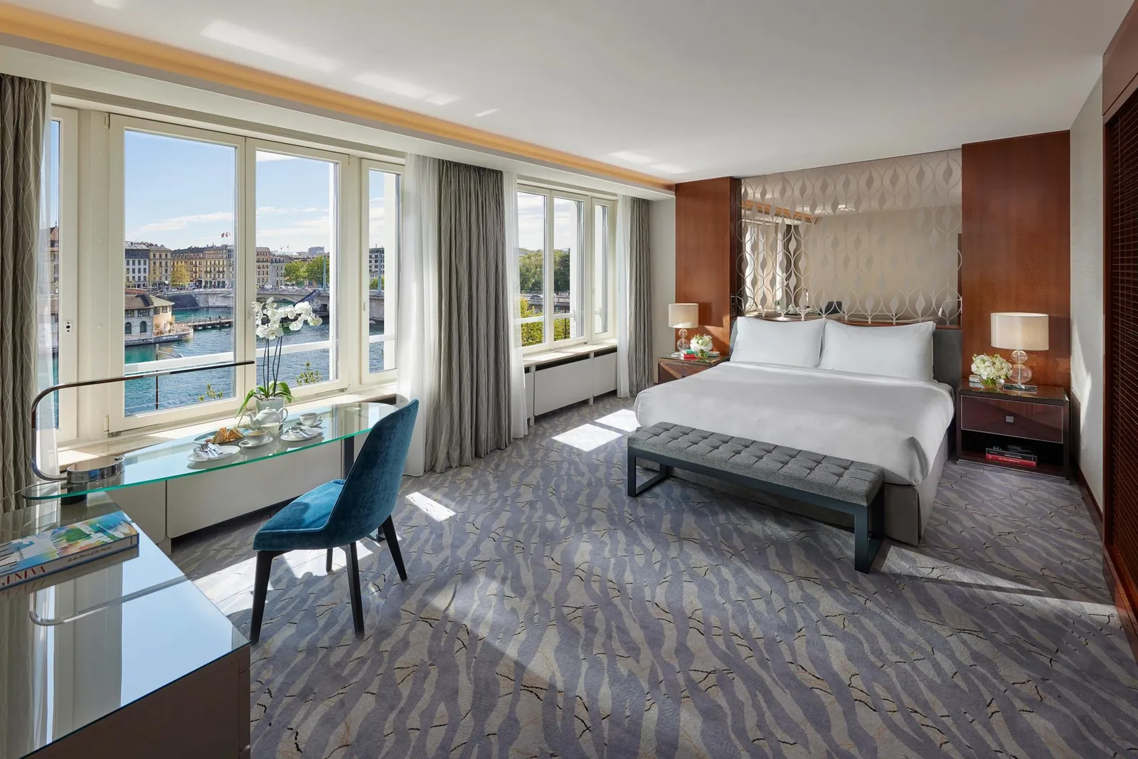 River View Corner Suite