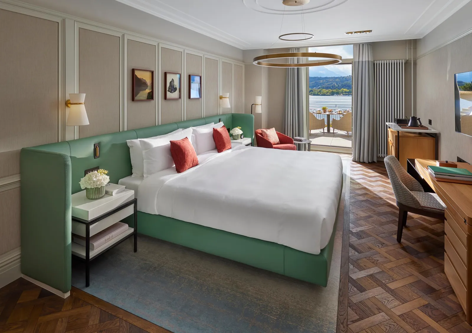 Deluxe Lake View Room with Terrace