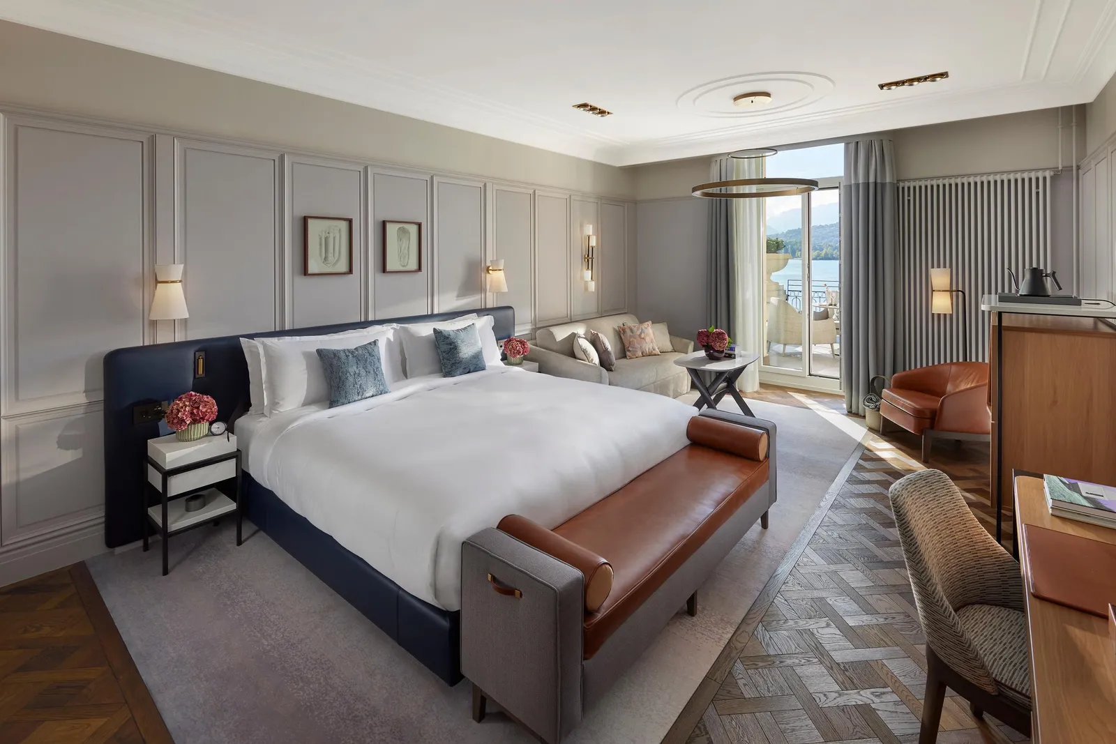Lake View Junior Suite with Terrace