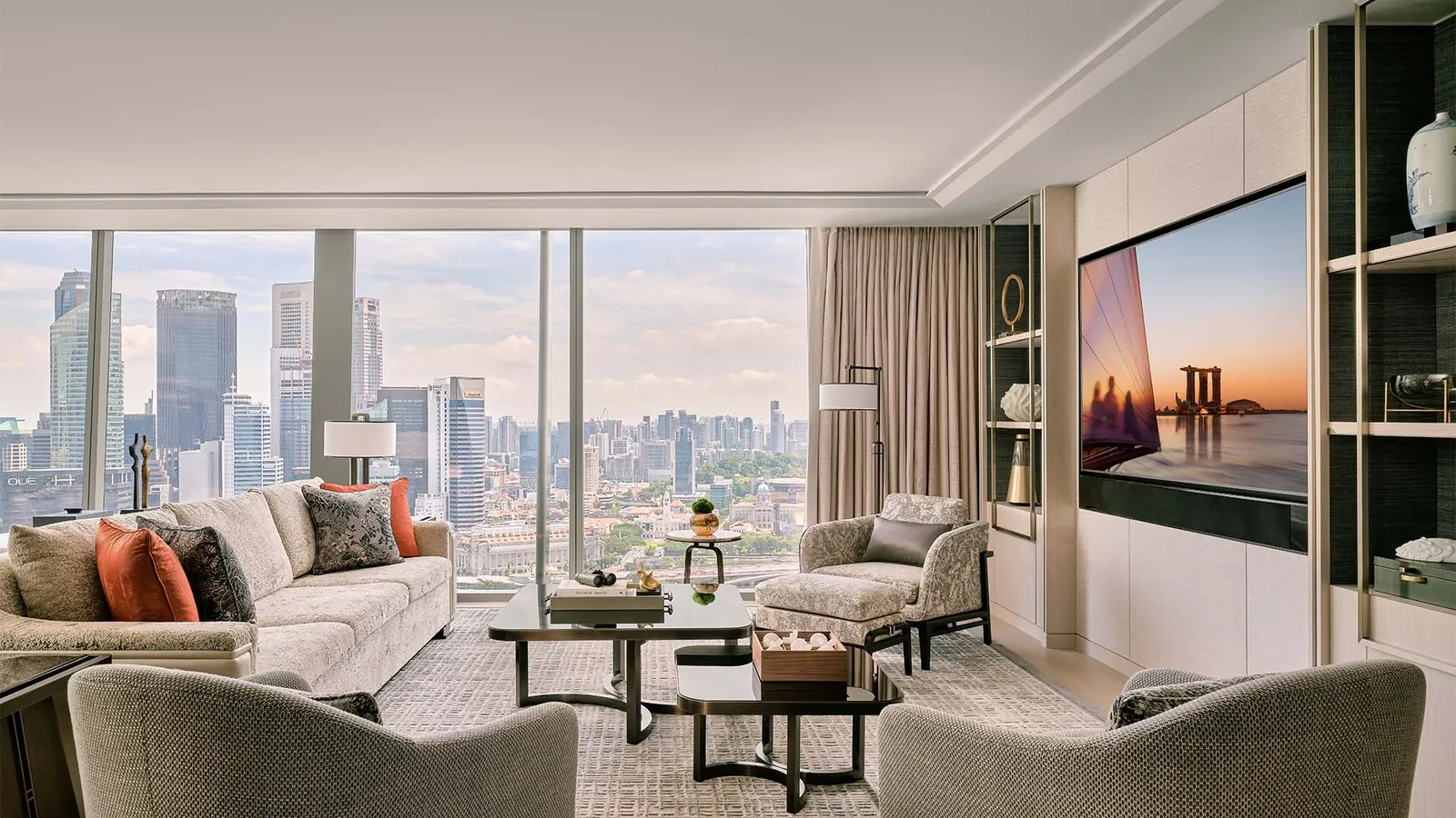 Paiza Signature Suite: the sitting room with its windows on the downtown towers.