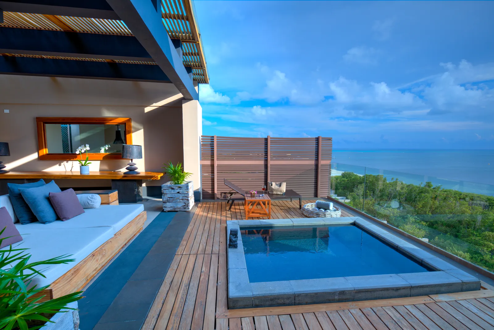 Penthouse at NIZUC Resort & Spa