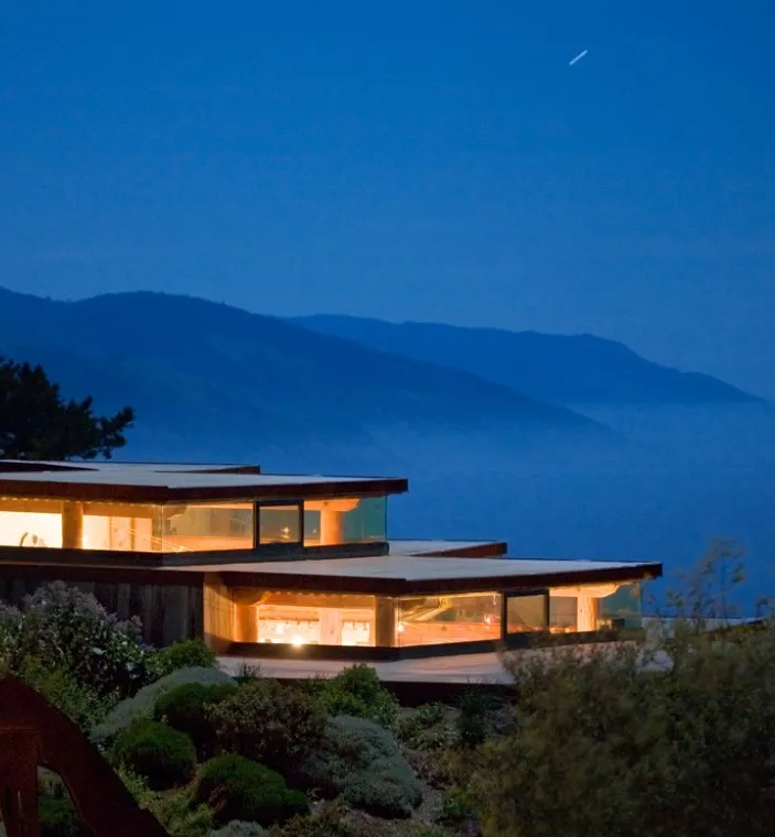 Sierra Mar at night