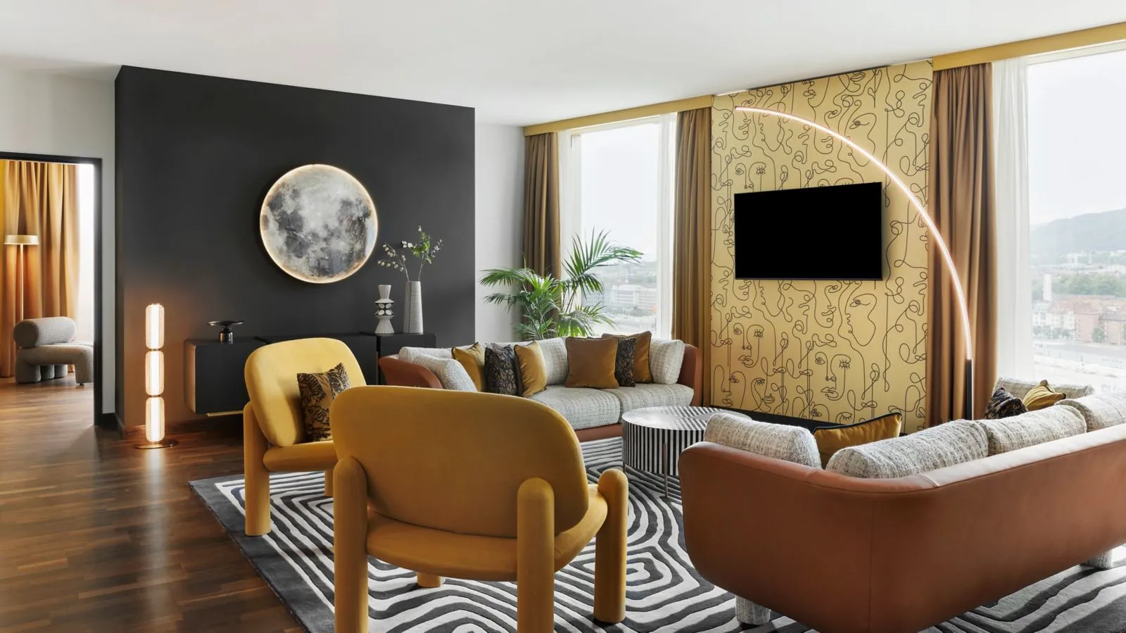 Presidential Suite, Club lounge access, 1 Bedroom Presidential Suite, 1 King, Sofa bed, Tub