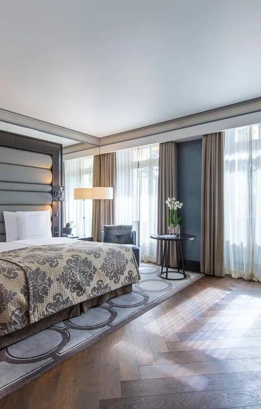 Savoy executive room