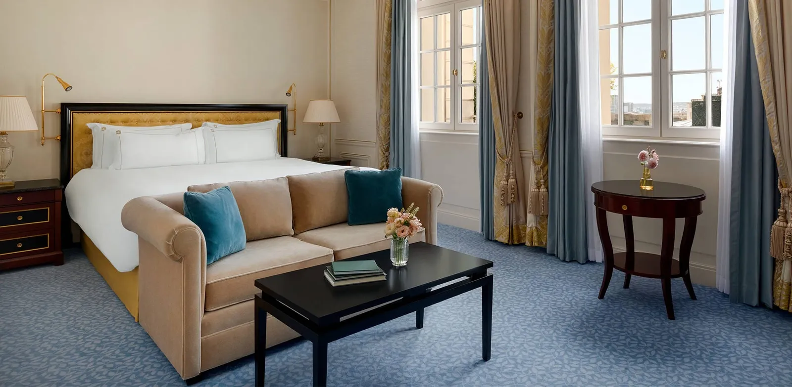 Connecting Family Junior Suite · Shangri-La Paris