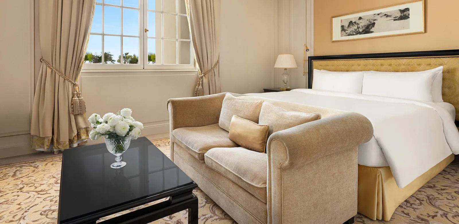 Terrace Suite with Paris View · Shangri-La Paris