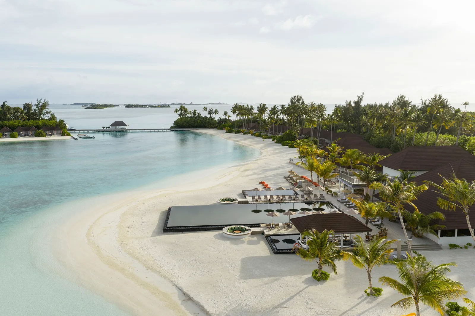 The Olive Bar at the tip of the beach, seen from above with the lagoon