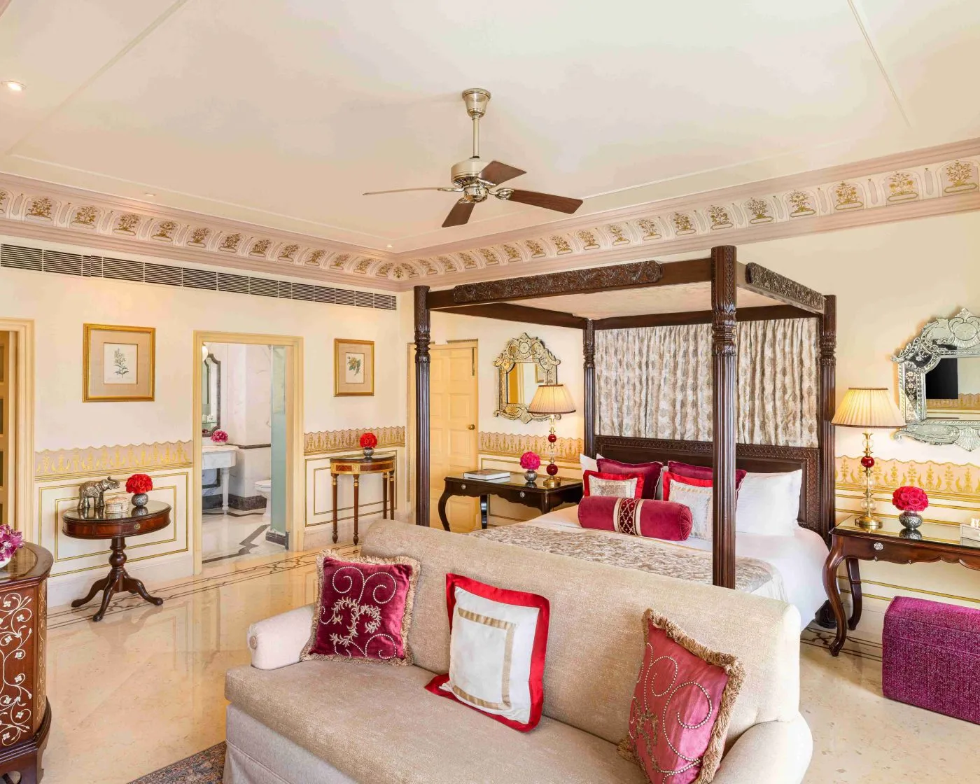 Royal Suite One Bedroom Lake View al Taj Lake Palace