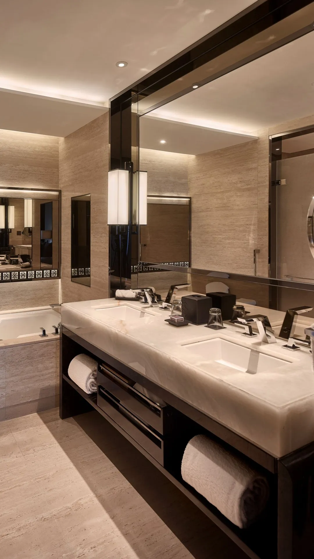 Guestroom Bathroom Photo