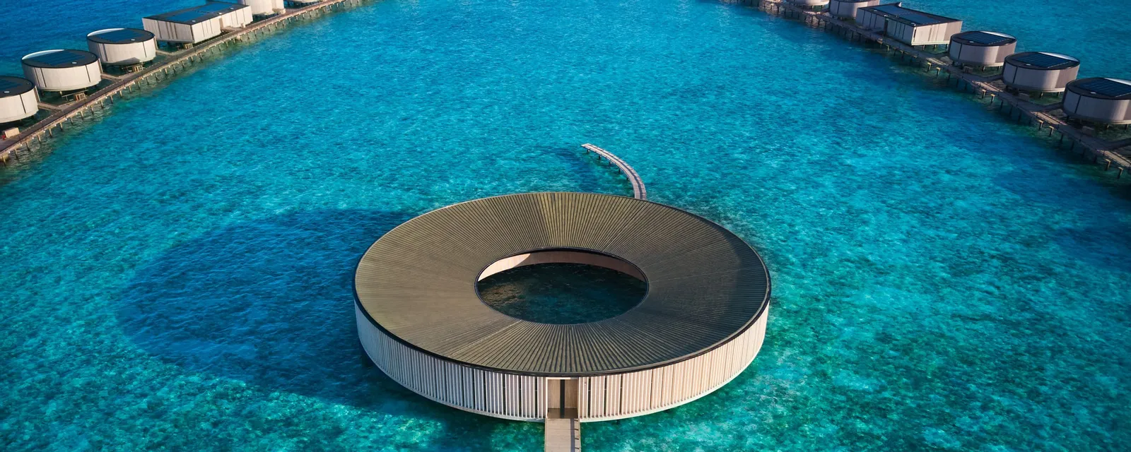 A spa drawn over the water