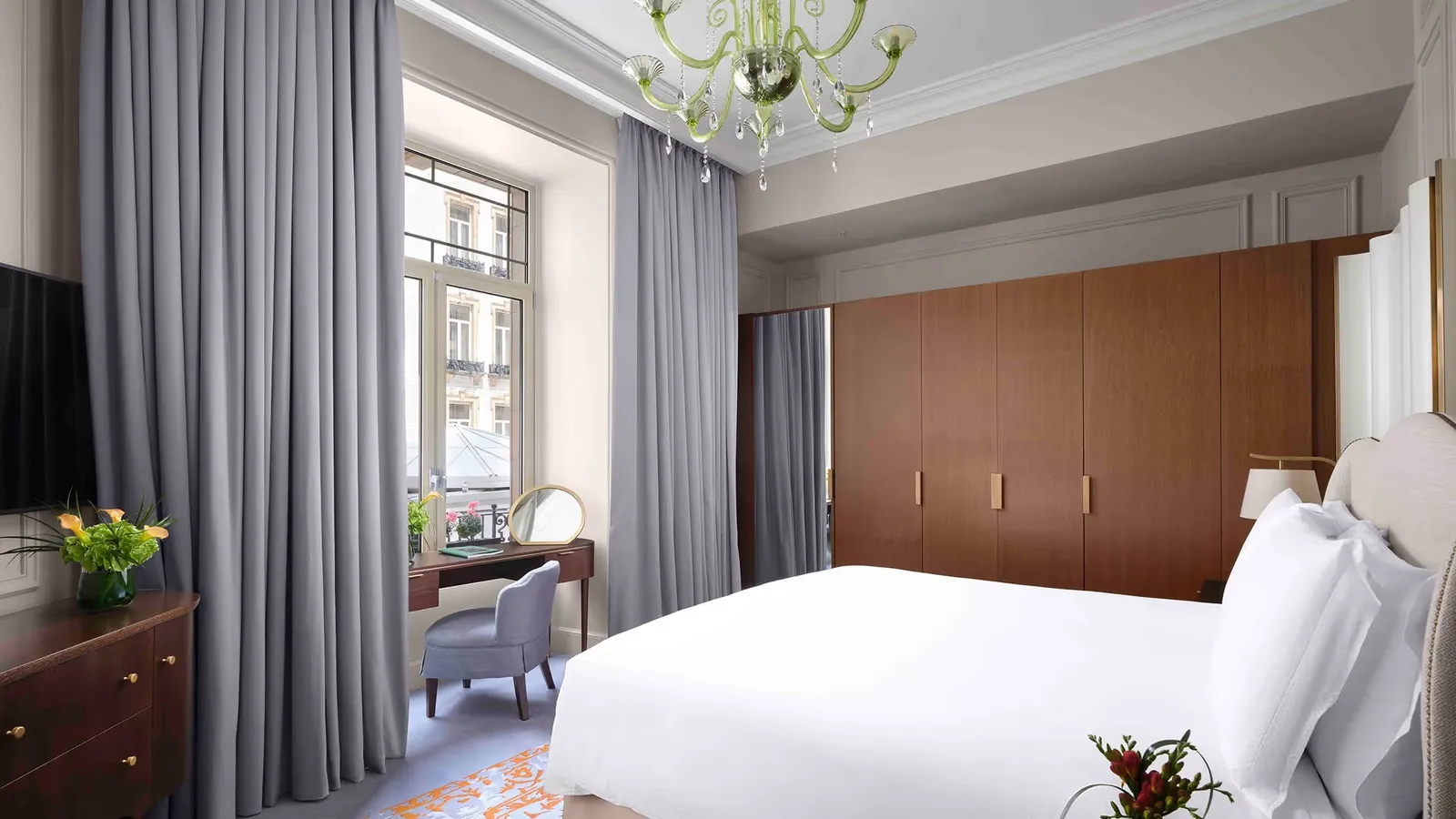 Two Bedroom Family Room: the king bedroom with a large wardrobe