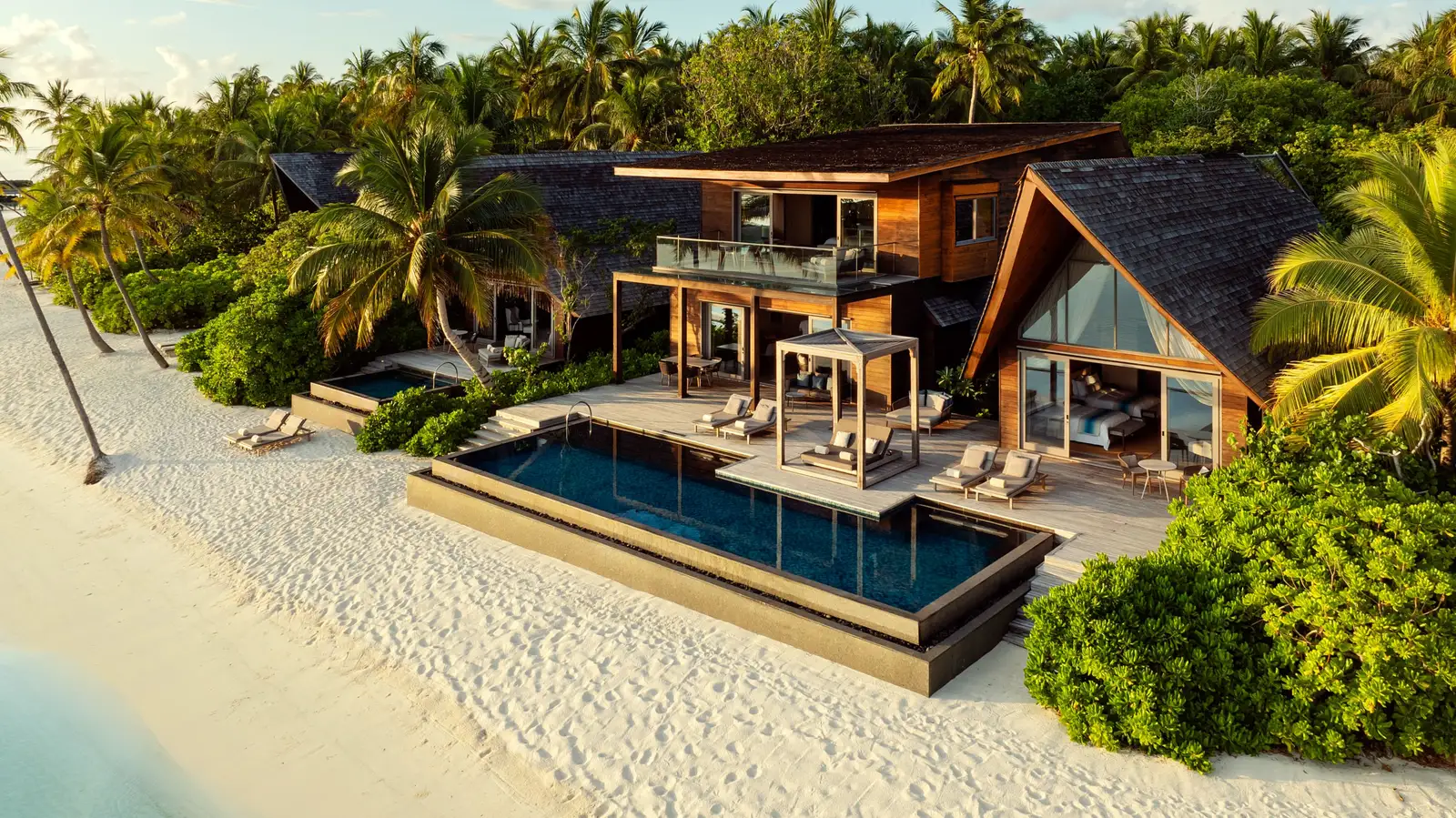The Caroline Astor Estate on the beach, with its pool and pavilions
